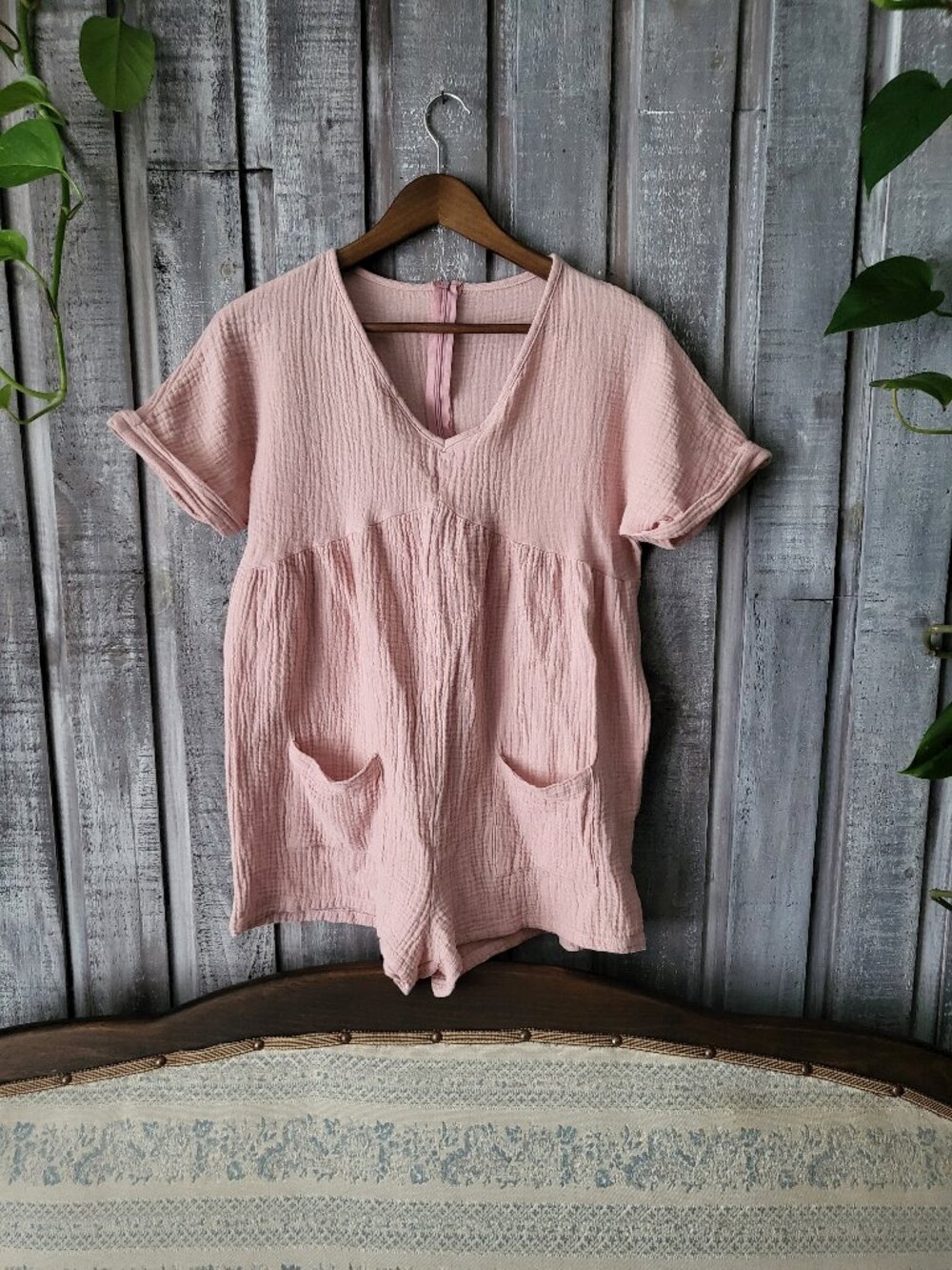 Gauze Fabric V Neck Romper Pockets Dusty Pink Medium